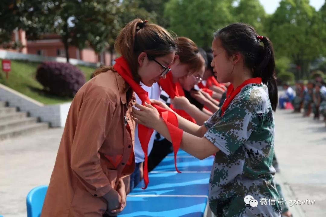 mk体育（中国）官方网站“青春有伴·我不孤单”系列主题帮扶活动之“微扶贫·微心愿”(图5)