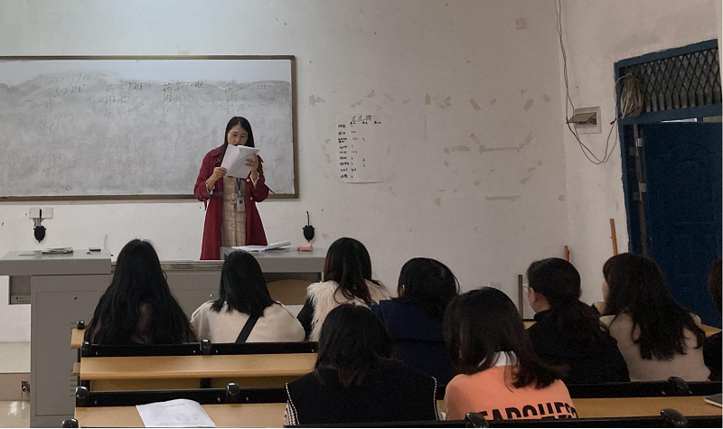 研讨教学标准  规范课堂教学 ——护理学院召开高职护理专业教学标准研讨会(图1)